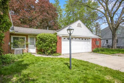 13660 Winchester Street, Oak Park, MI 48237 photo 4