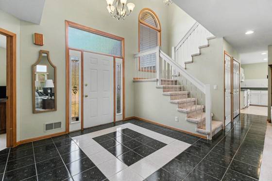 50777 Cambridge Drive, Macomb, MI 48044 photo 4