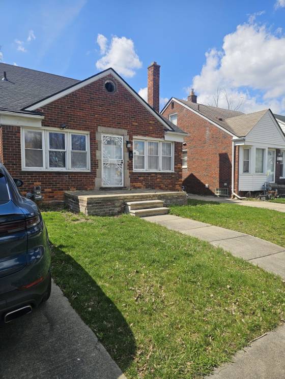 7387 Minock Street, Detroit, MI 48228 photo 2