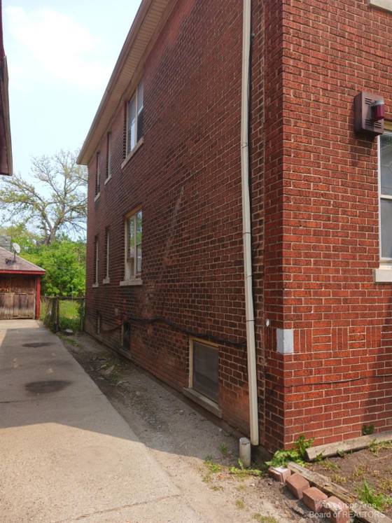 12708 Northlawn Street, Detroit, MI 48238 photo 3