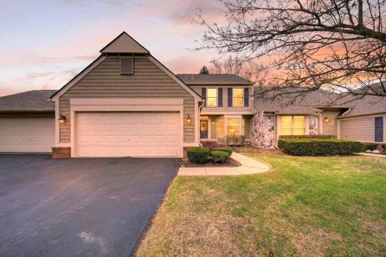 2485 Wildbrook Run, Bloomfield Hills, MI 48304 photo 3