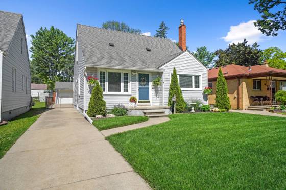 6017 Drexel Street, Dearborn Heights, MI 48127 photo 2