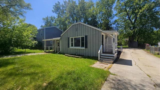 6068 Grove Avenue, Grand Blanc, MI