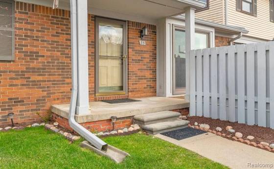 1921 Vine Way Drive ##35, Canton, MI 48188 photo 4