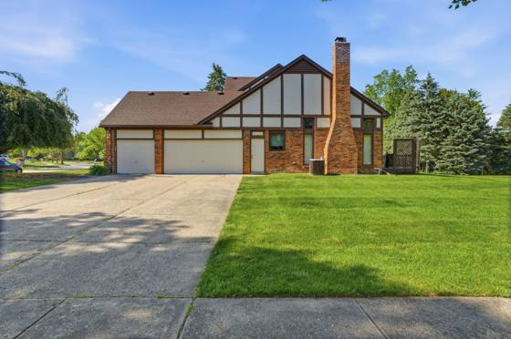 1176 Bradbury Drive, Troy, MI 48098 photo 3