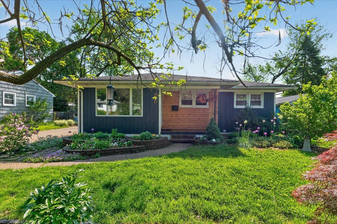 900 Pomona Road, Ann Arbor, MI 48103