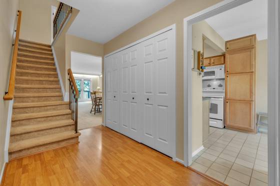 826 Earhart Road, Ann Arbor, MI 48105 photo 5