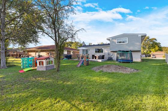 43875 Leeann Lane, Canton, MI 48187 photo 5