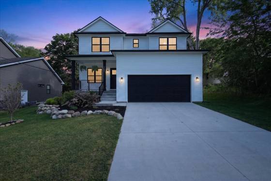 707 Nelson Street, Brighton, MI 48116 photo 2