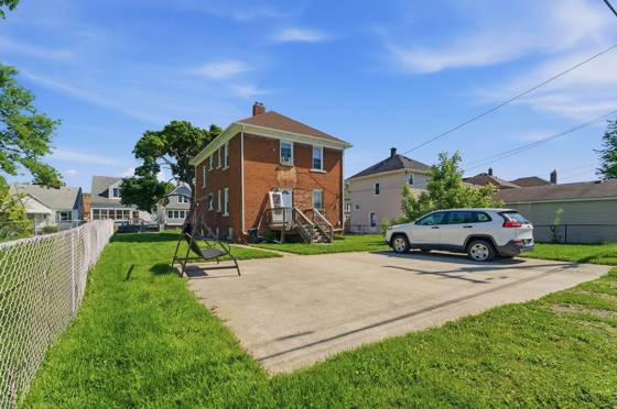153 Clinton Street, Wyandotte, MI 48192 photo 4