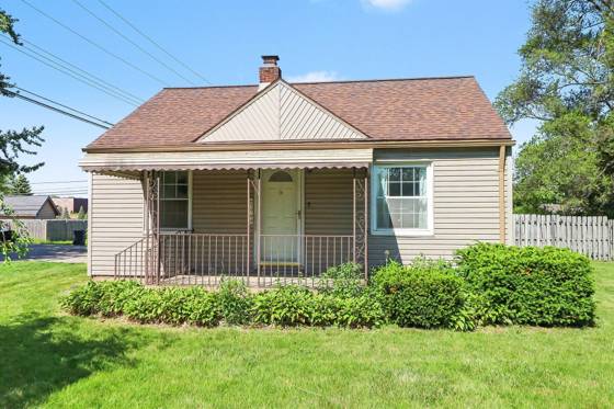 47709 Greenview Road, Utica, MI 48317 photo 2