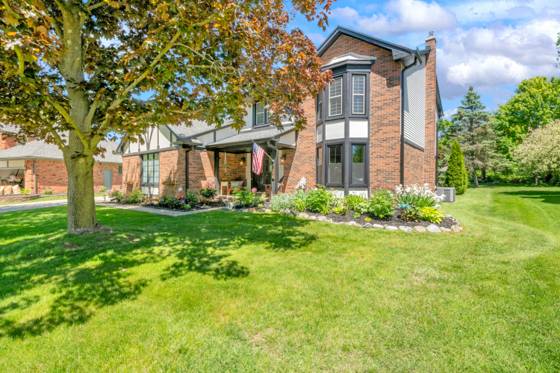 3394 Edmunton Drive, Rochester Hills, MI 48306 photo 3