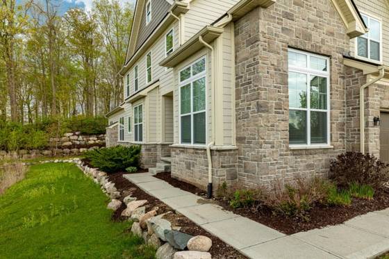 3000 N Spurway Drive, Ann Arbor, MI 48105 photo 2