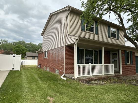 21489 Danbury Street, Woodhaven, MI 48183 photo 2