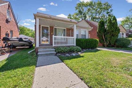 9928 Farley Street, Redford, MI 48239 photo 2
