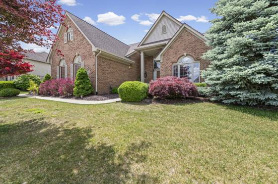 9094 Woodgrove Drive, Plymouth, MI 48170 photo 3