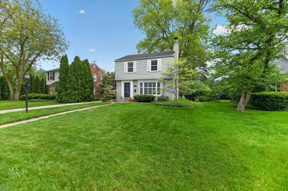 32388 Arlington Drive, Beverly Hills, MI 48025 photo 4