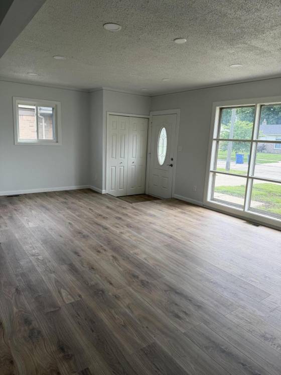 11809 Mckinley Drive, Warren, MI 48089 photo 2