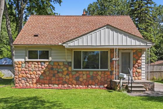 28836 Marquette Street, Garden City, MI 48135 photo 2