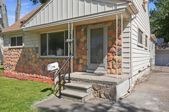 28836 Marquette Street, Garden City, MI 48135 photo 5