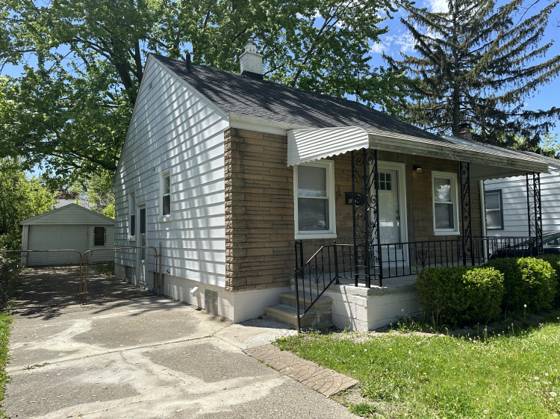 19348 Washtenaw Street, Harper Woods, MI 48225 photo 3