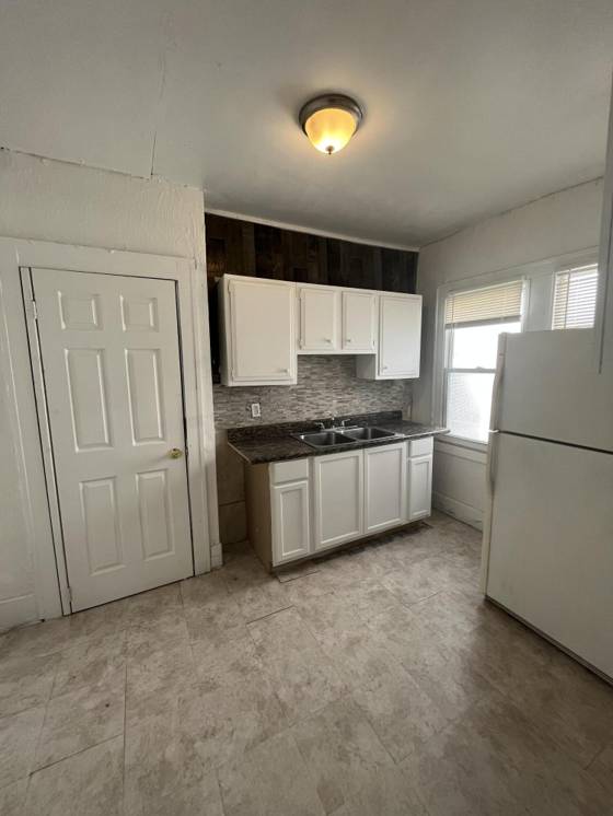 14140 Seymour Street, Detroit, MI 48205 photo 4