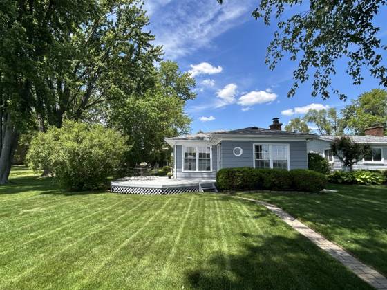 9547 Crestline Drive, Pinckney, MI 48169 photo 2