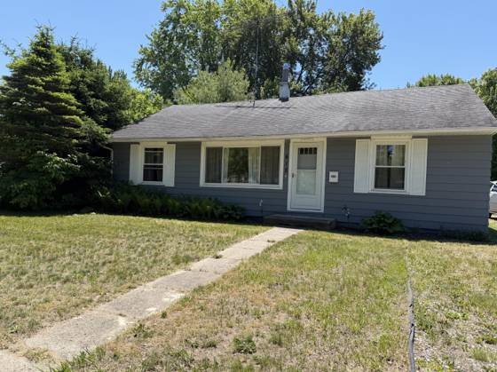 615 Riddle Street, Howell, MI 48843 photo 2