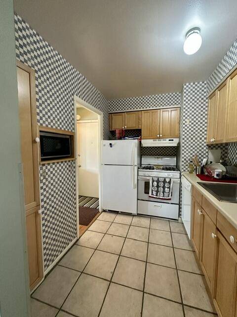 1209 Island Drive #204, Ann Arbor, MI 48105 photo 4