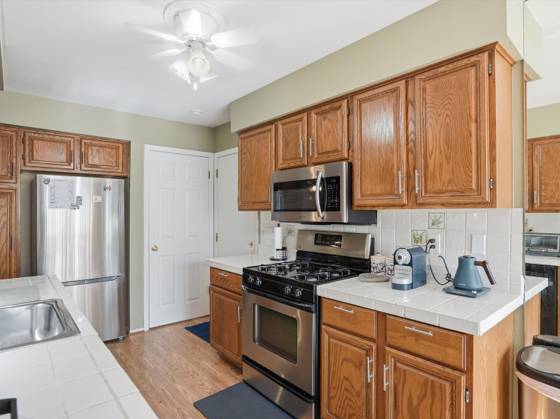 7652 Woodview Drive, Waterford, MI 48327 photo 5