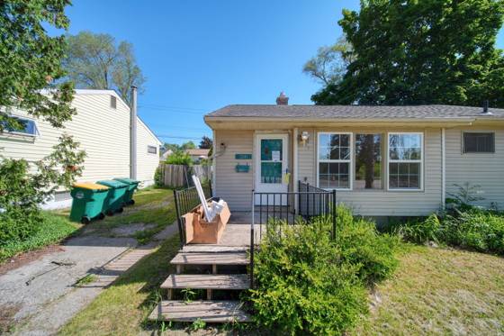 1241 Grove Road, Ypsilanti, MI 48198 photo 2