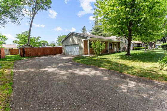 5365 Barkley Street, Commerce Twp, MI 48382 photo 2