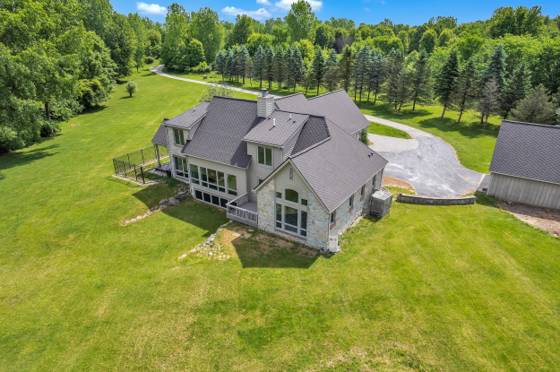 2665 White Tail Court, South Lyon, MI 48178 photo 5