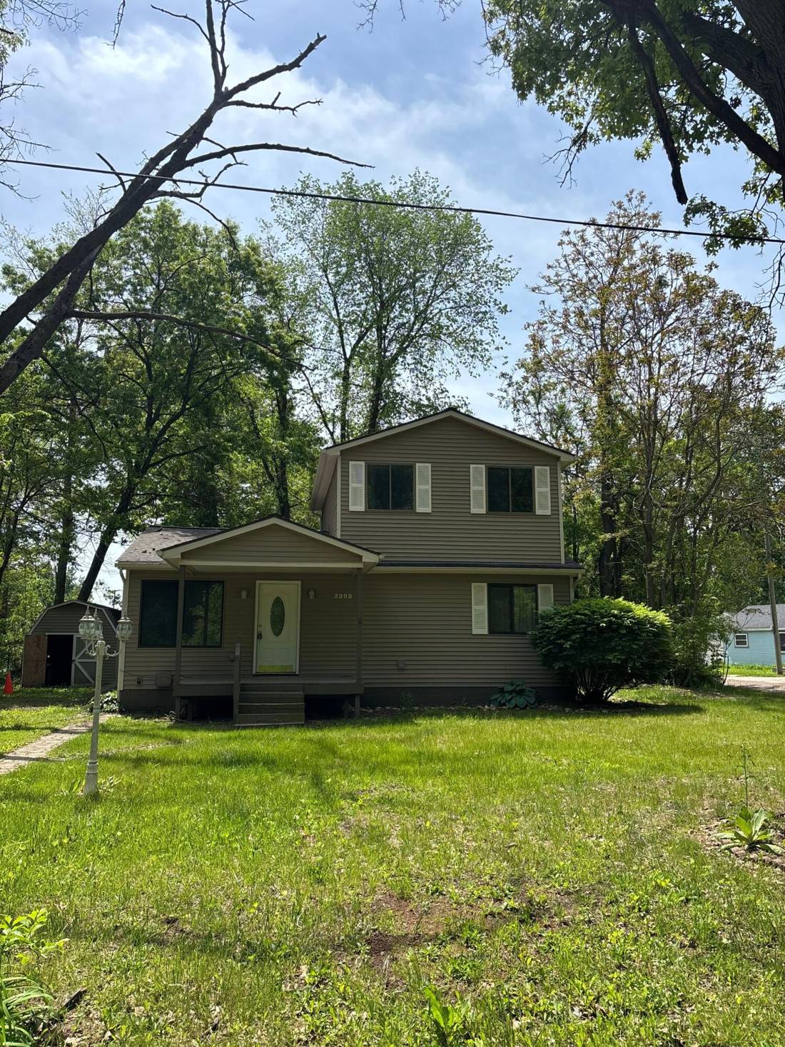 3202 Giddings Boulevard, Highland, MI 48356