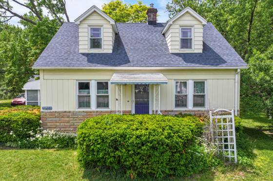 1446 Mintola Avenue, Flint, MI 48532 photo 2