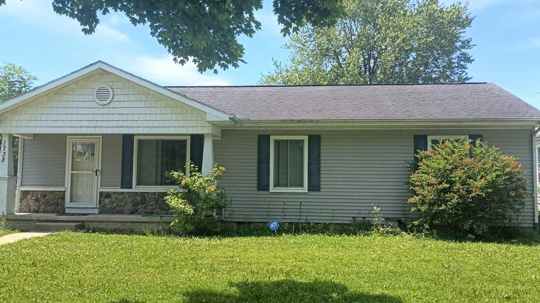 1738 Oak Street, Monroe, MI 48161