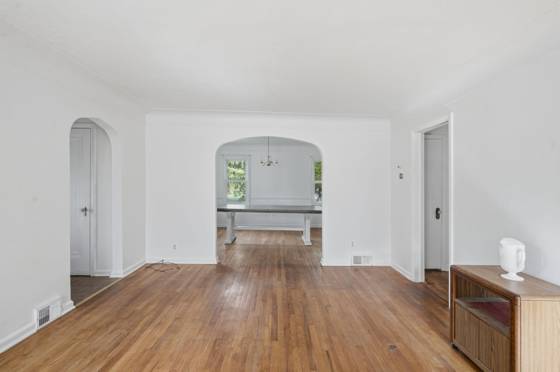 1158 W Reid Road, Flint, MI 48507 photo 5