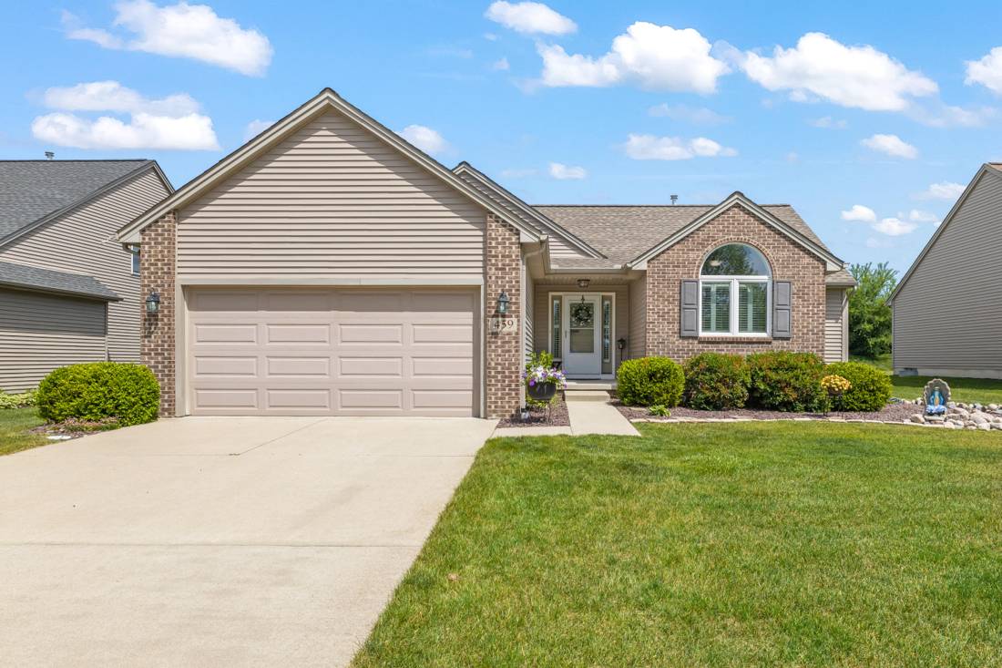 459 Marblewood Lane #66, Saline, MI 48176