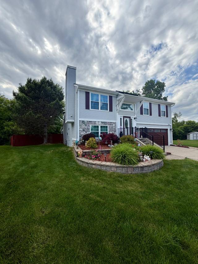 7114 Copper Creek Drive, Ypsilanti, MI