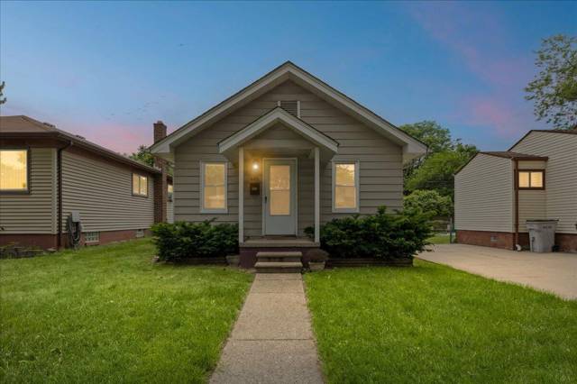 445 W Milton Avenue, Hazel Park, MI