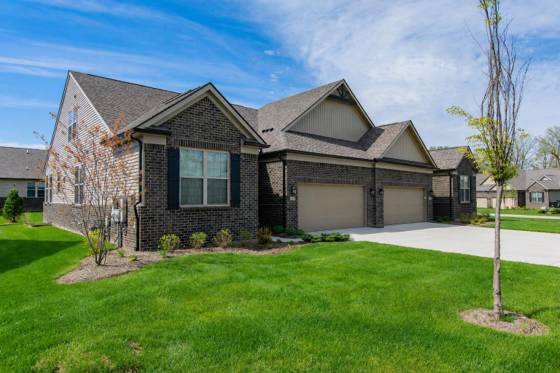 723 W Spaniel Drive, Ann Arbor, MI 48108 photo 2