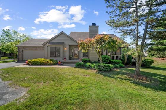 447 Sumark Way, Ann Arbor, MI 48103 photo 2