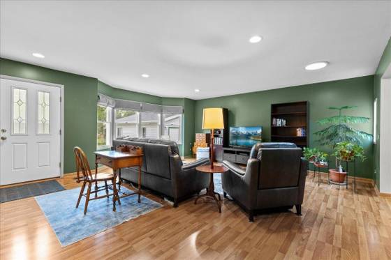 681 Archwood Drive, Ann Arbor, MI 48103 photo 2