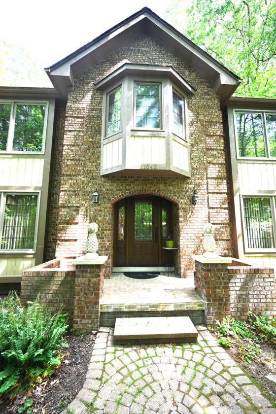 11343 Cloverlawn Drive, Brighton, MI 48114 photo 2