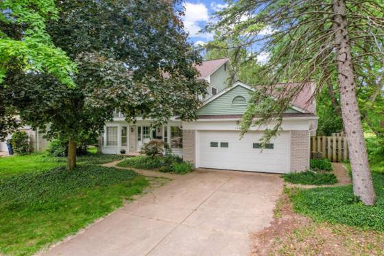 1351 King George Boulevard, Ann Arbor, MI 48108 photo 2