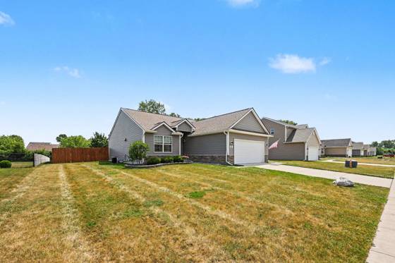 831 Sarah Lane, Milan, MI 48160 photo 2