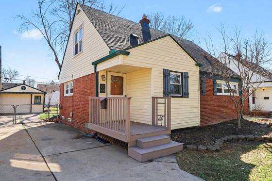 20450 Lancaster Street, Harper Woods, MI 48225 photo 2