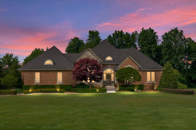 2896 Long Winter Lane, Oakland, MI