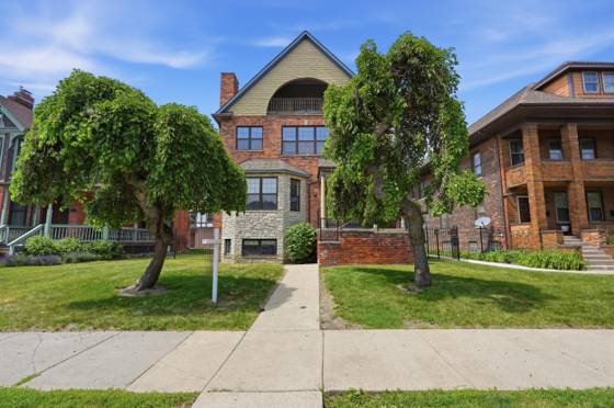 429 E Ferry Street ##8, Detroit, MI 48202 photo 2