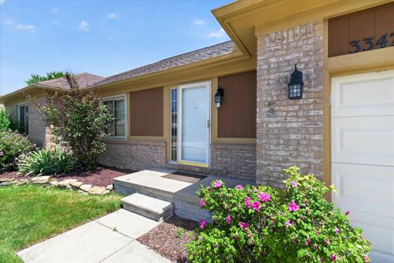 33470 Paoletti Drive, Fraser, MI 48026 photo 4